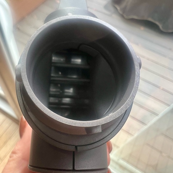 Dyson Airwrap wide tooth comb attachment in the color iron/nickel , never used. - Picture 8 of 8